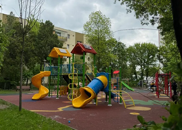 Daire Serenity Garden Walking 2 Untold *