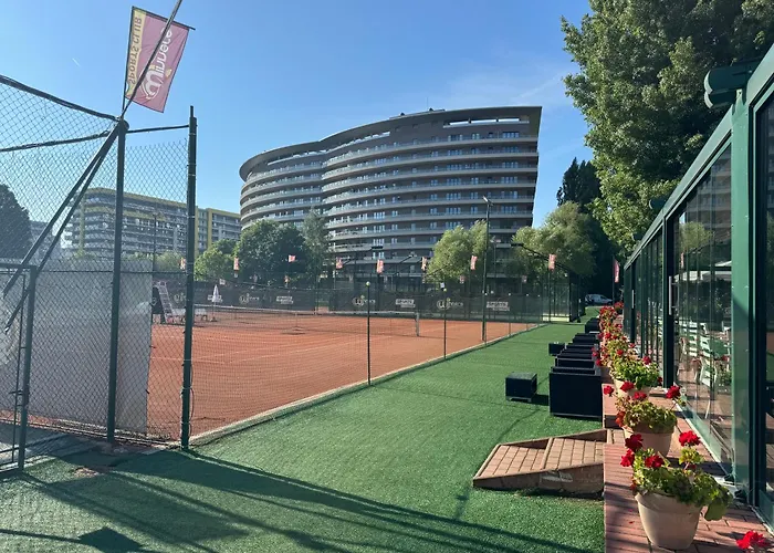 Serenity Garden Walking 2 Untold Apartment