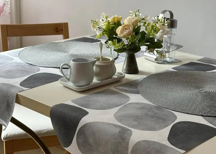 Daire Serenity Garden Walking 2 Untold